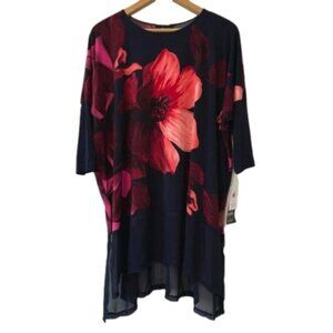 New Marallis Long Floral Tunic Flowy Top- Size Small / Medium (bin 2B)